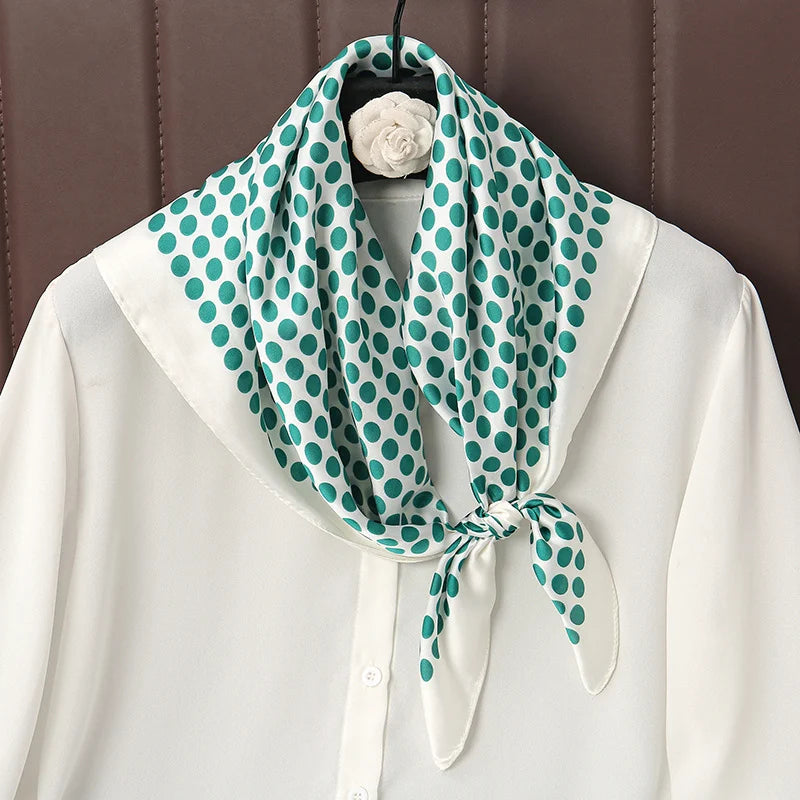 Lenço Estilo Parisiense – DermeBela