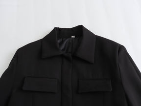 Casaco Feminino Aviador  com Botões e Detalhes de Bolsos - DermeBela