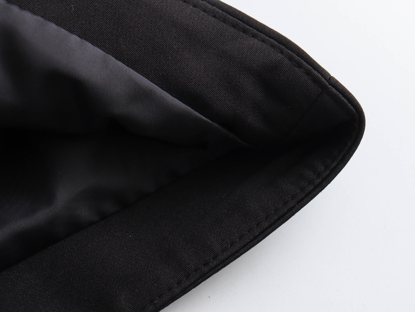 Casaco Feminino Aviador  com Botões e Detalhes de Bolsos - DermeBela