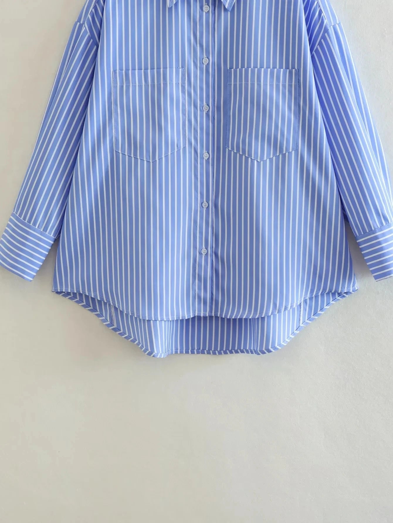 Camisa Feminina Casual Listrada com Manga Comprida - DermeBela