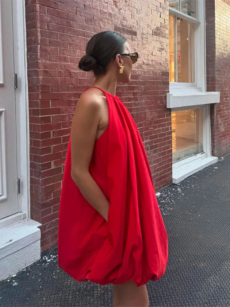 Vestido Plissado Retro Vermelho com Gola Redonda - DermeBela