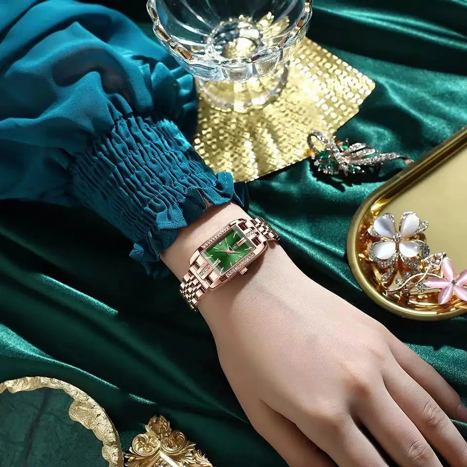 Relógio Feminino Luxo com Strass e Design Retangular - DermeBela
