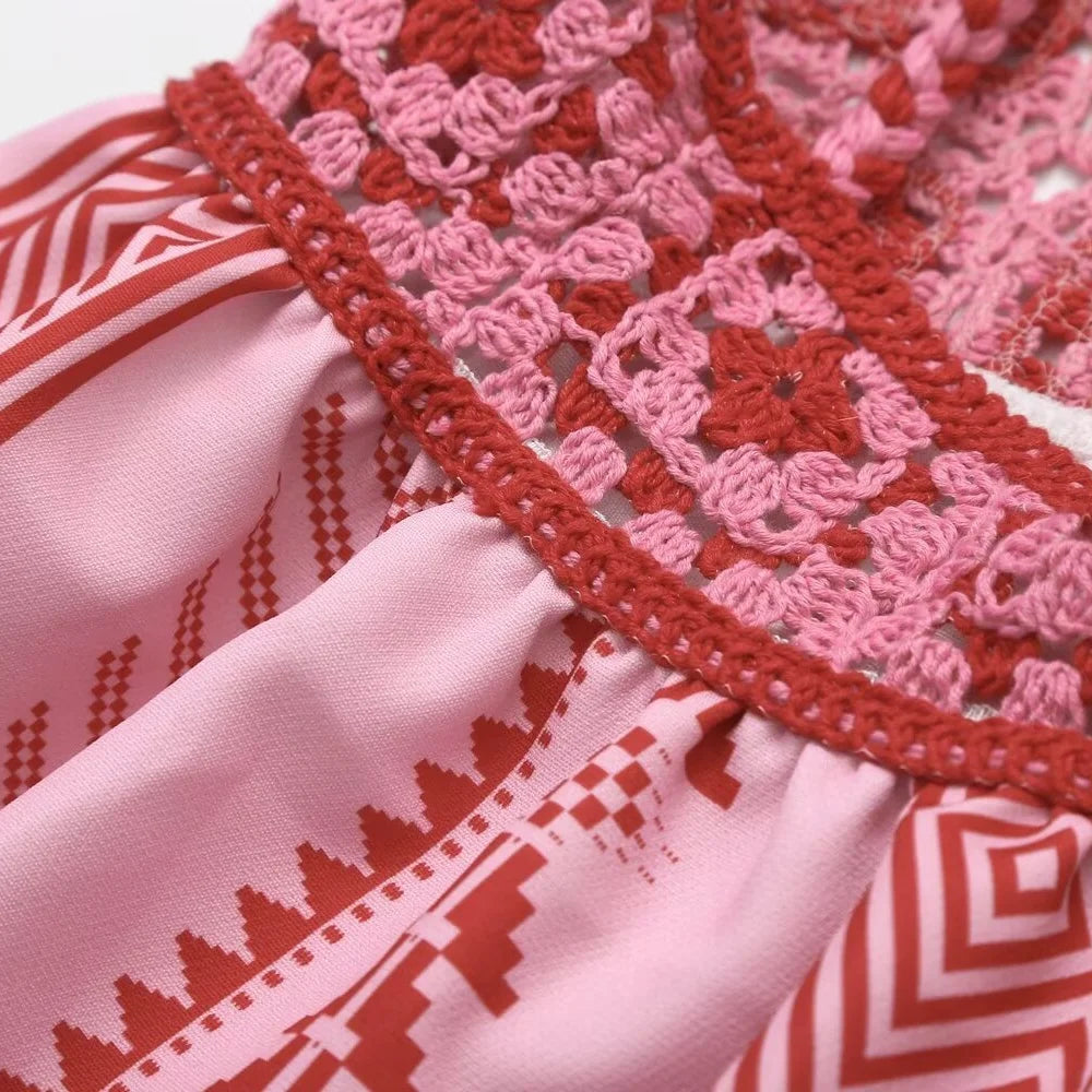 Vestido de Verão com Detalhe de Crochê e Bordado - DermeBela