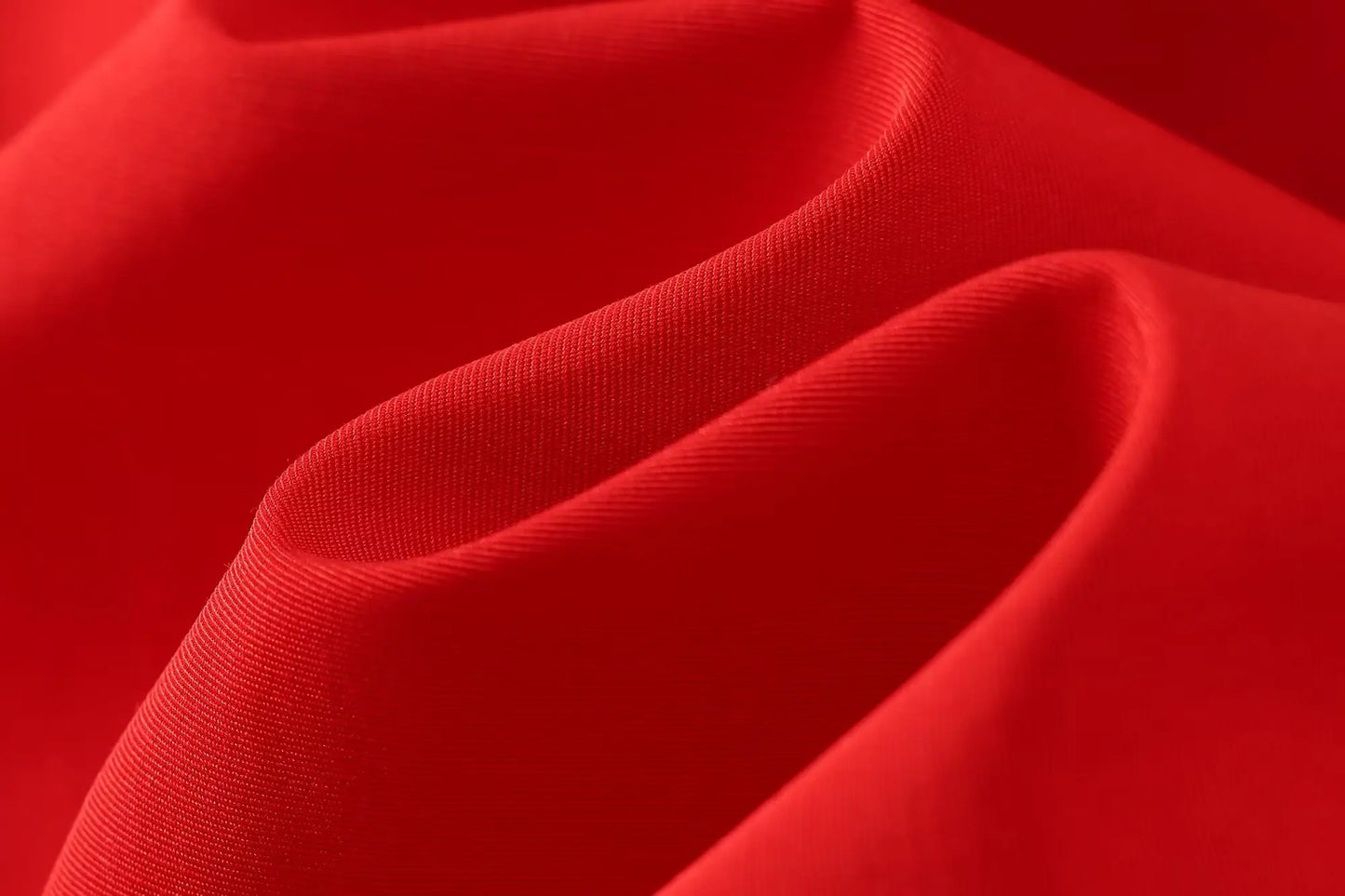 Vestido Plissado Retro Vermelho com Gola Redonda - DermeBela