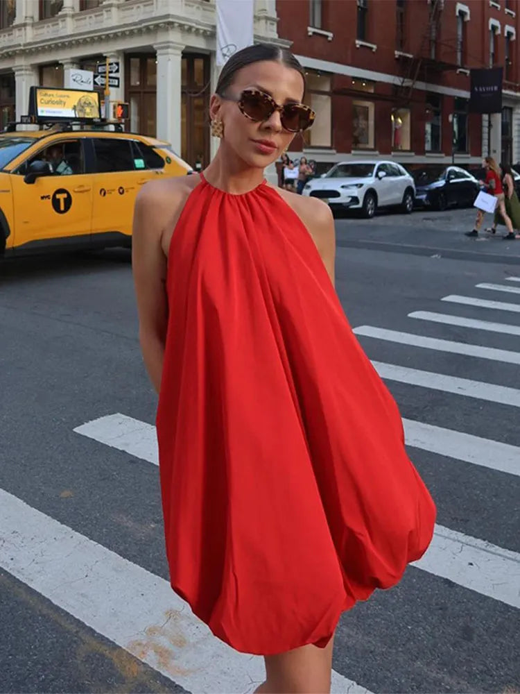 Vestido Plissado Retro Vermelho com Gola Redonda - DermeBela