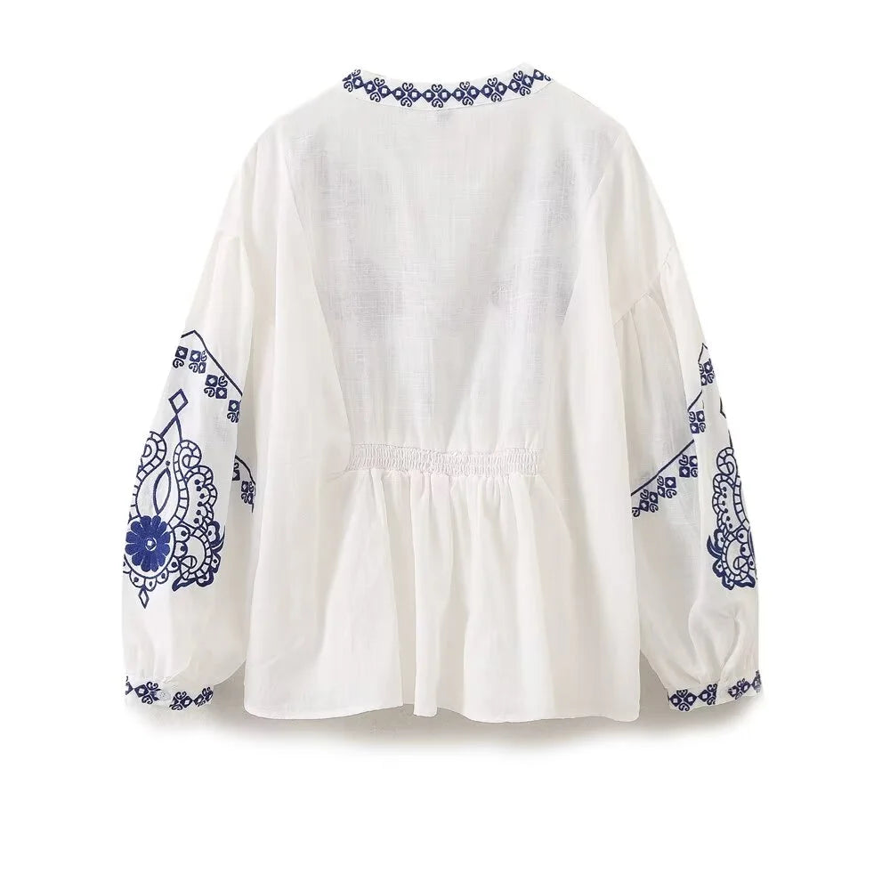 Camisa Solta Bordada de Renda Feminina - DermeBela