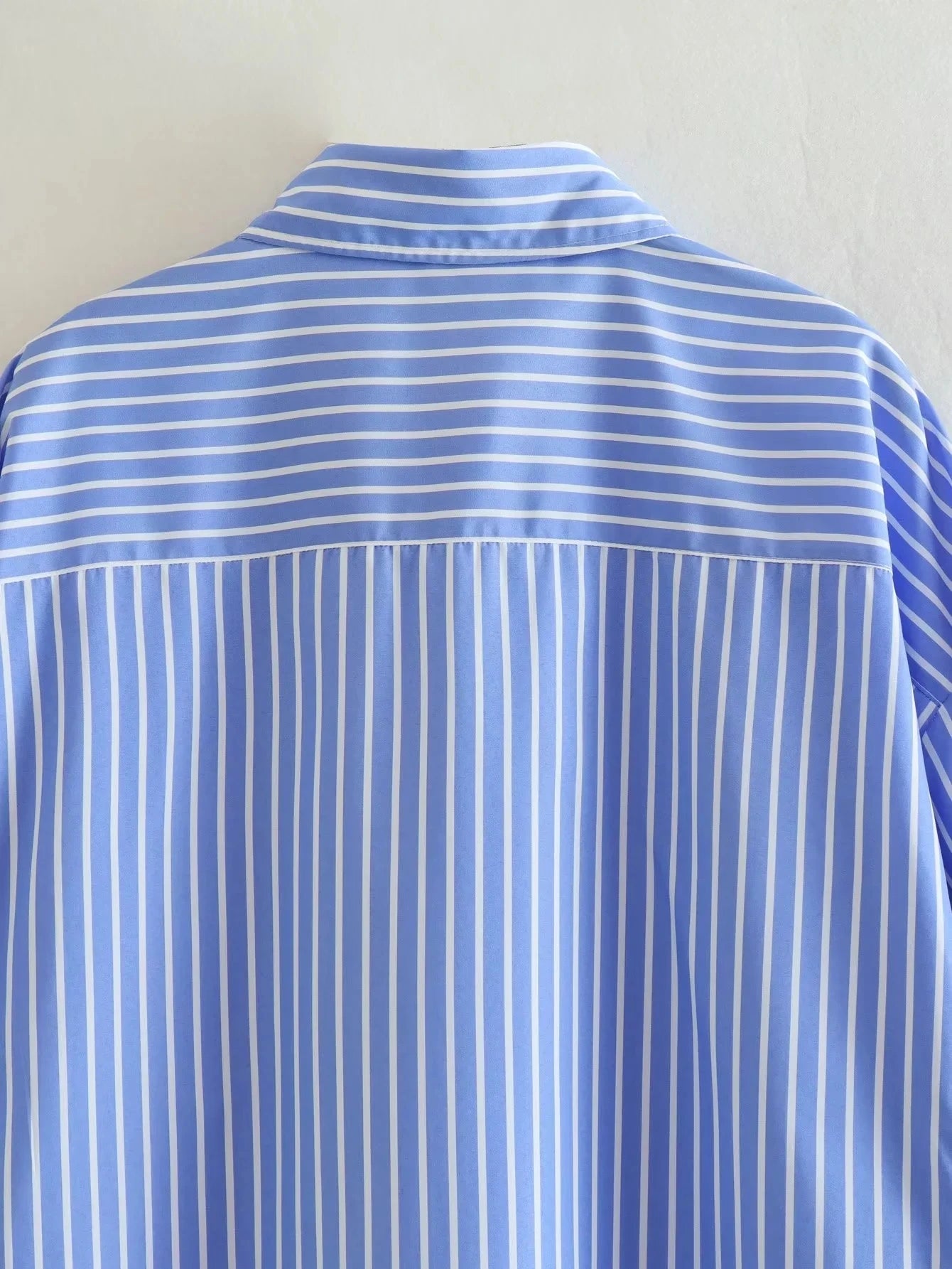Camisa Feminina Casual Listrada com Manga Comprida - DermeBela