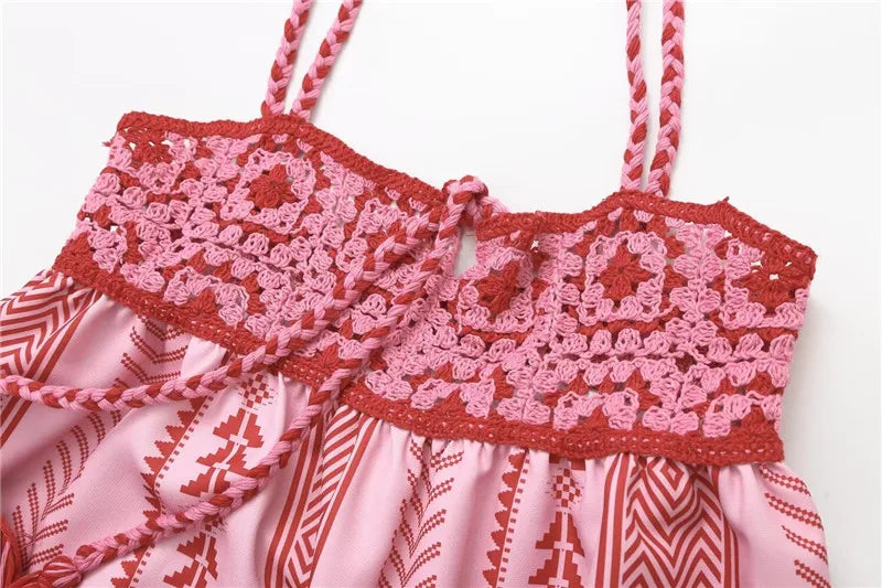 Vestido de Verão com Detalhe de Crochê e Bordado - DermeBela
