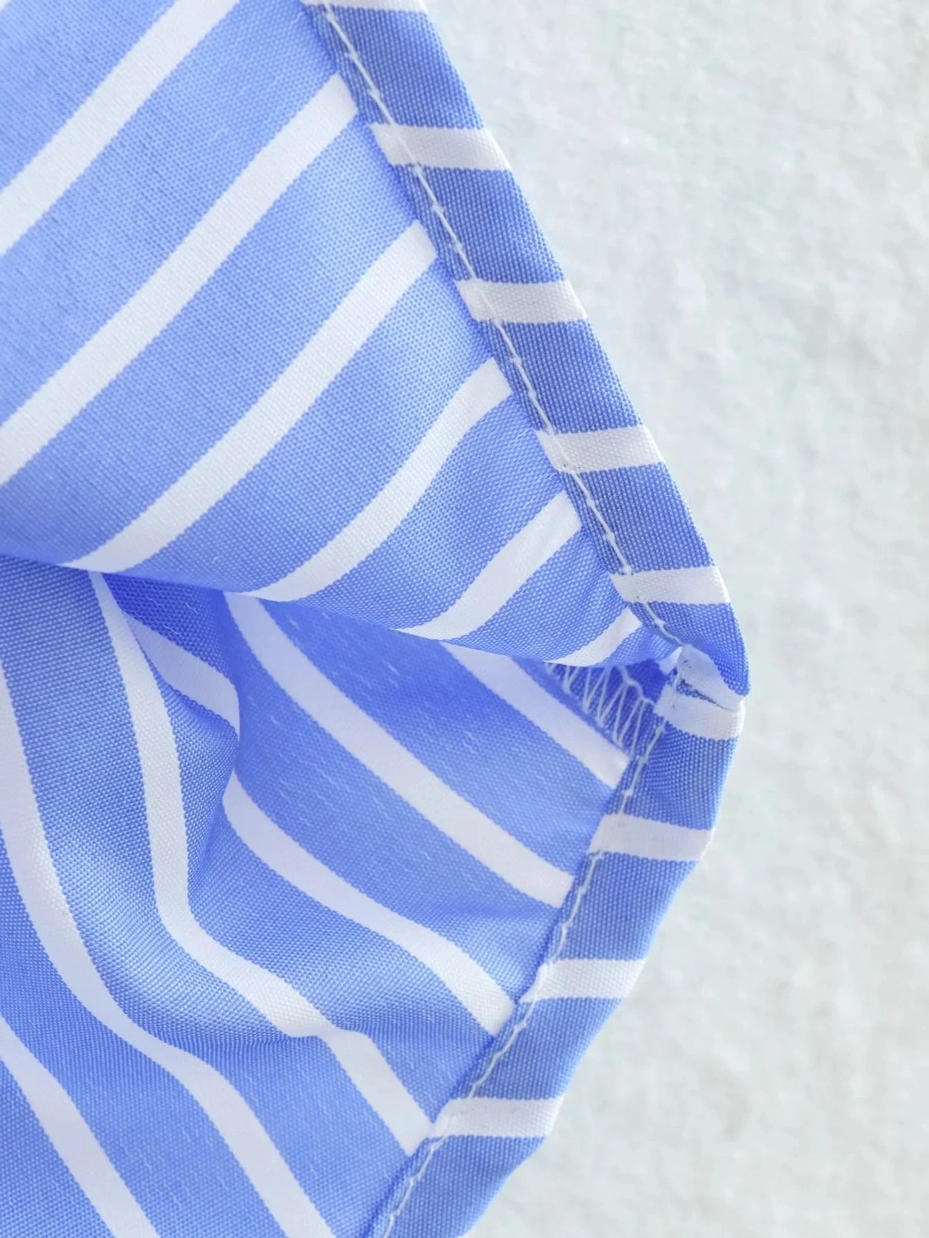 Camisa Feminina Casual Listrada com Manga Comprida - DermeBela