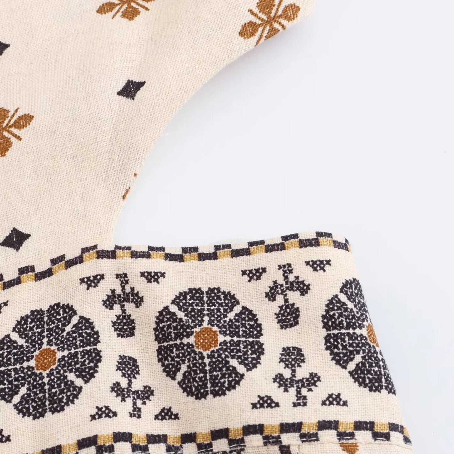 Vestido Longo com Recorte Oco e Sem Mangas - DermeBela