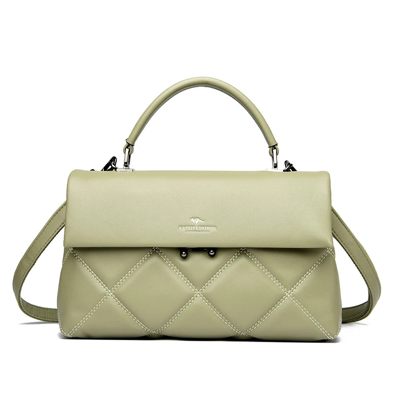 Bolsa Soft Luxe em Couro Macio – DermeBela