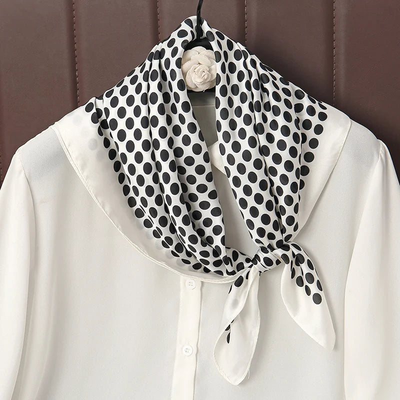 Lenço Estilo Parisiense – DermeBela