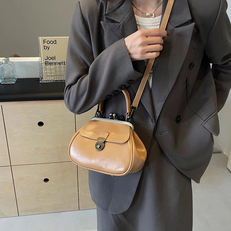 Bolsa Charme Imperial - DermeBela