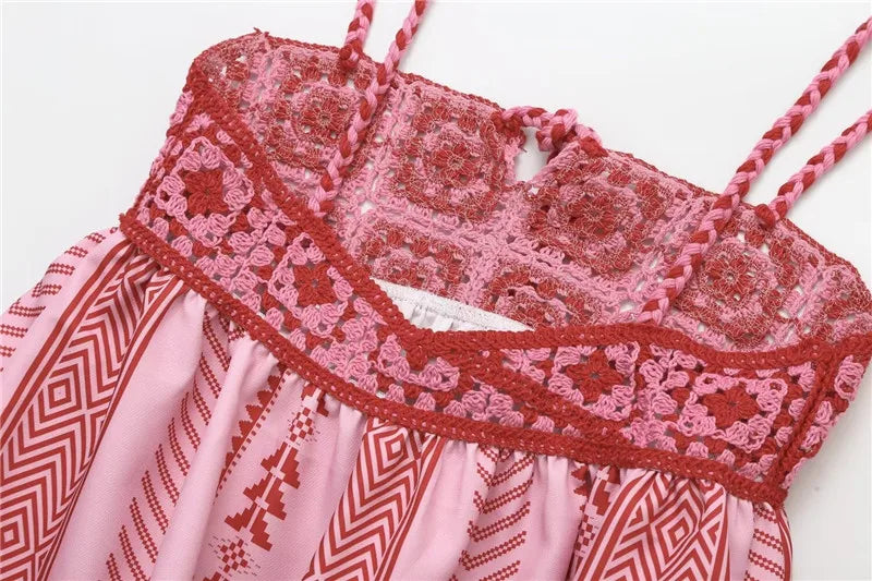 Vestido de Verão com Detalhe de Crochê e Bordado - DermeBela