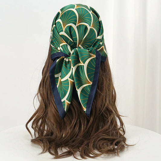 Lenço Estilo Parisiense – DermeBela