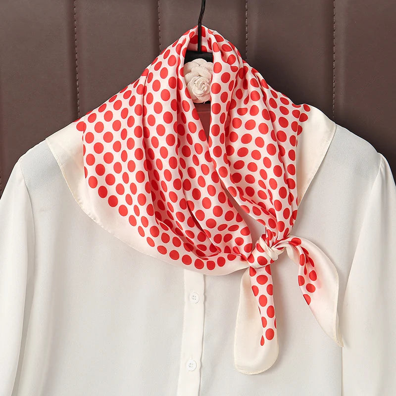 Lenço Estilo Parisiense – DermeBela